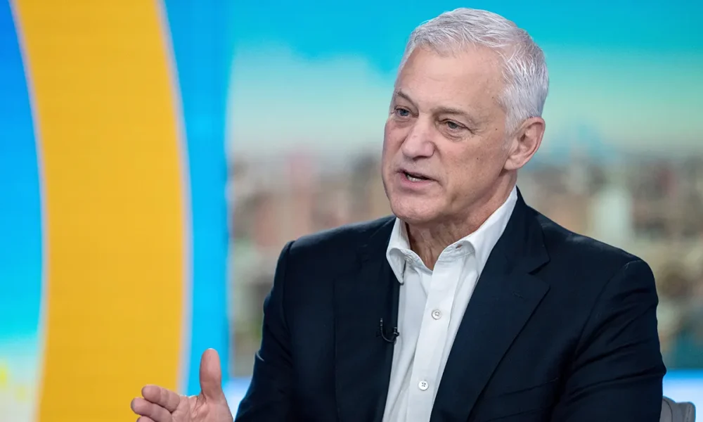 Standard Chartered CEO walks back 'lower-value human capital' AI comments