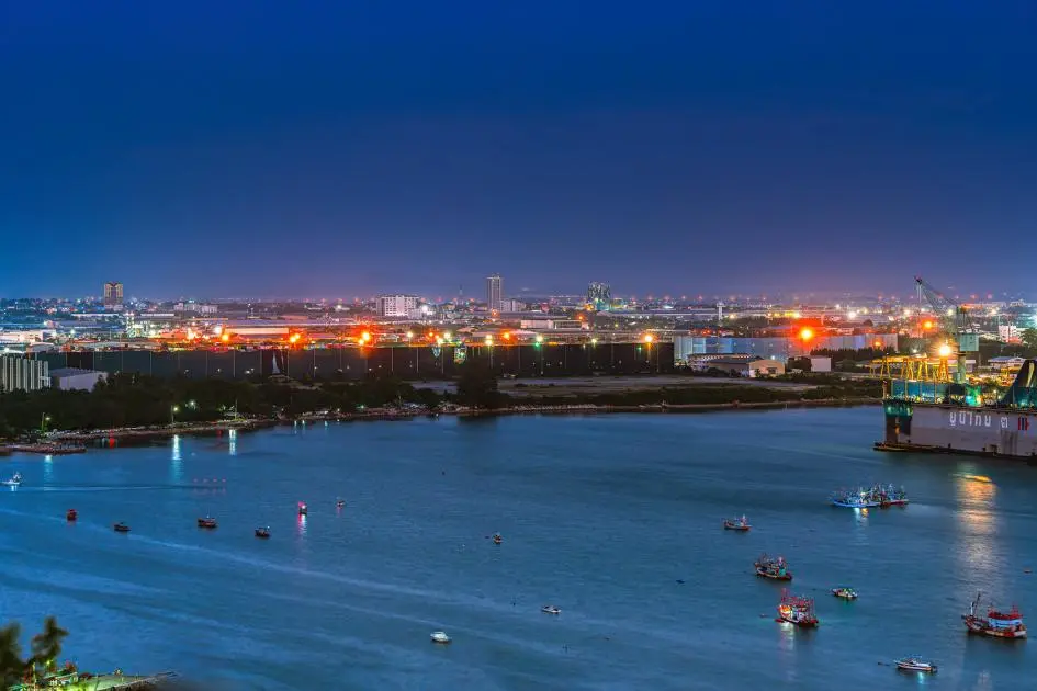 How businesses should adjust their supply chains in an uncertain world