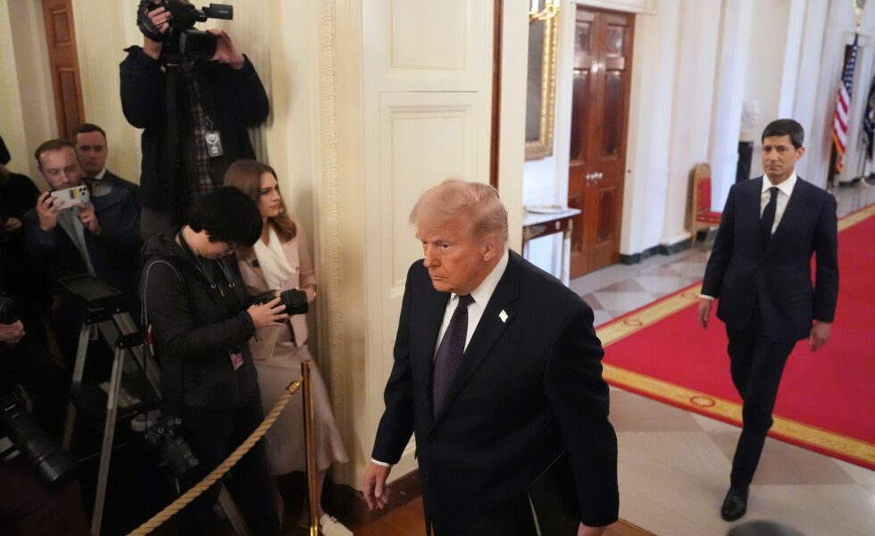 White House proposes NDAs for current and future federal employees
