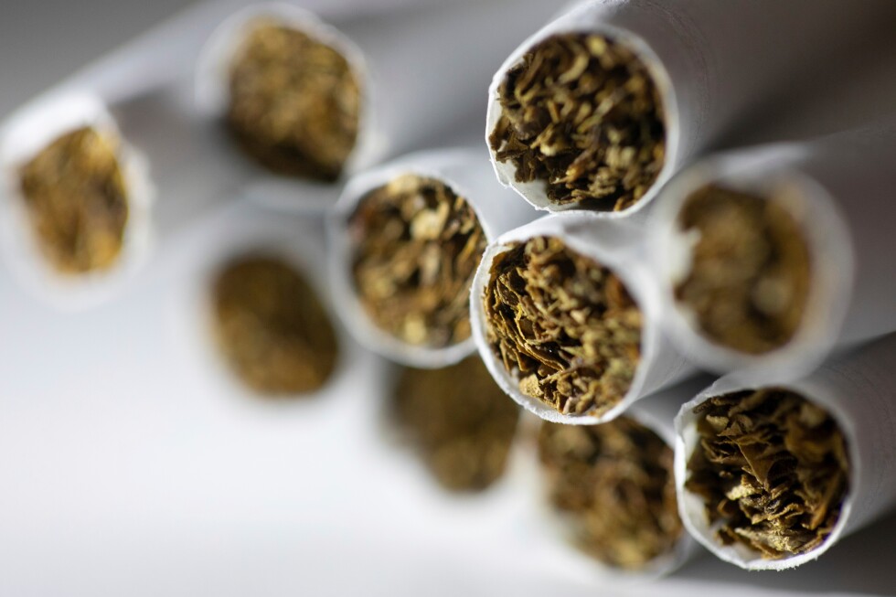 1 in 11 US adults still smoke as cigarette use declines, survey finds