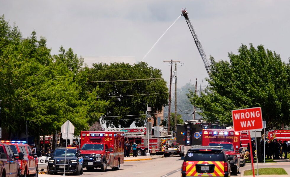 Fire erupts at apartment complex in Dallas, fatalities confirmed