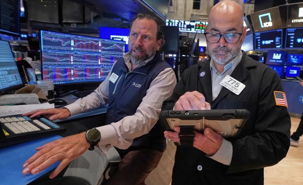 US stocks fall further from their records
