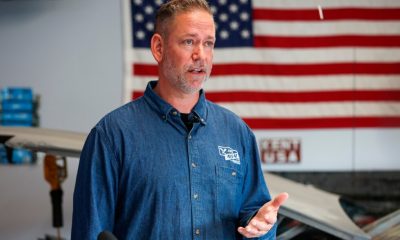 Democrats back independents in some red state races