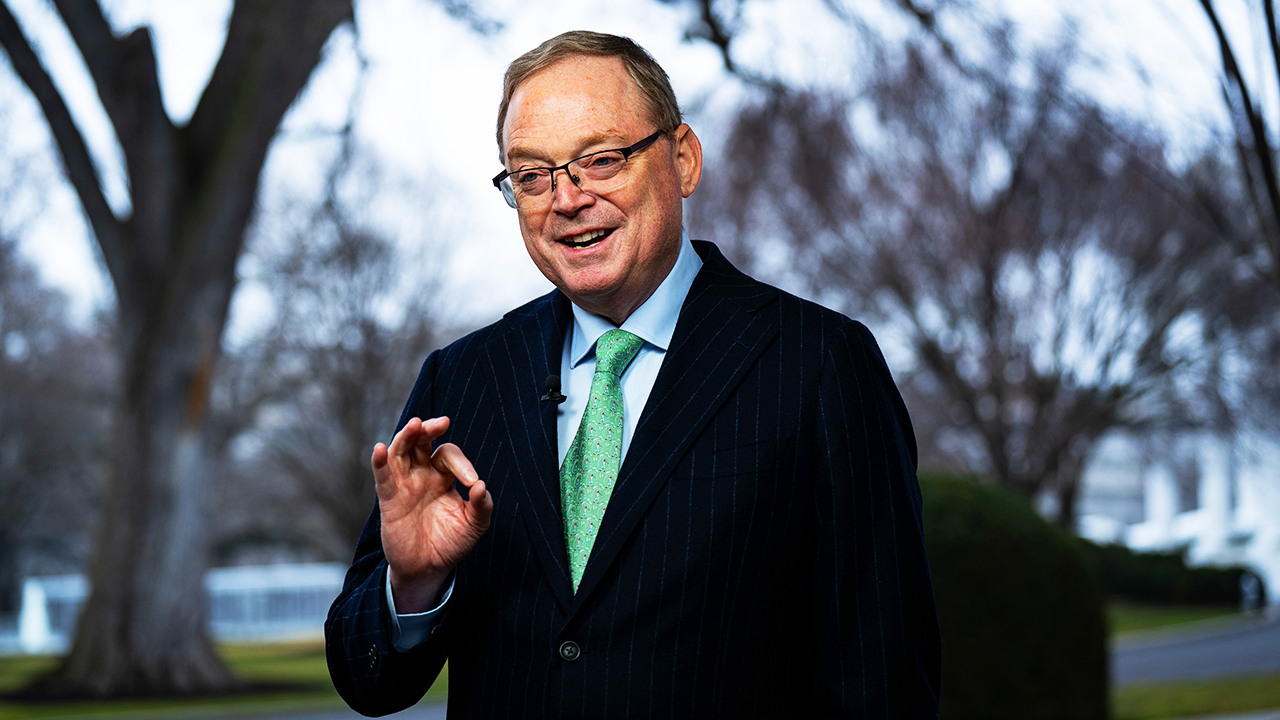 Hassett says AI boom and capital spending are driving Wall Street rally