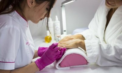 Why Nail Technicians Rely on Dust Extraction Systems