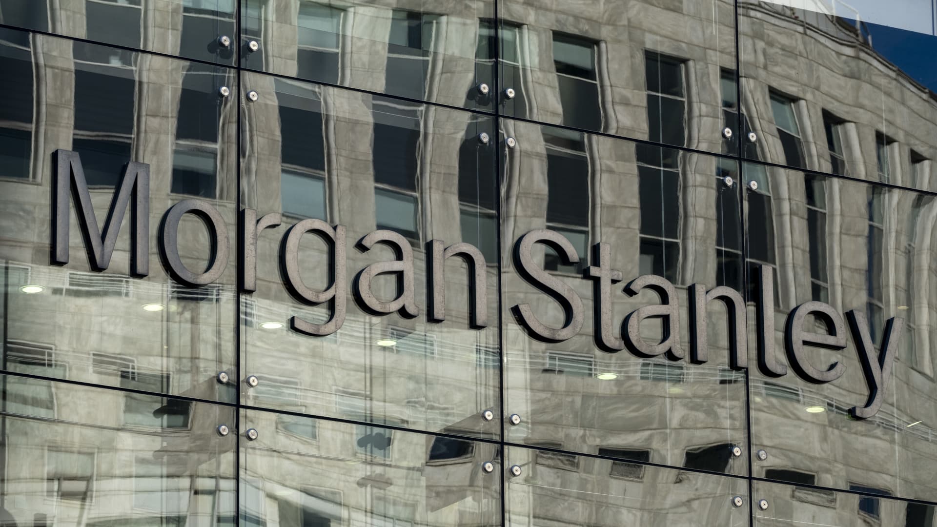 Morgan Stanley to open its wealth management funnel to agents