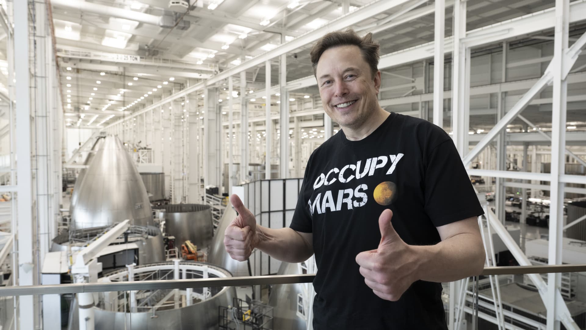 SpaceX raises $75 billion in record-setting IPO ahead of Nasdaq debut
