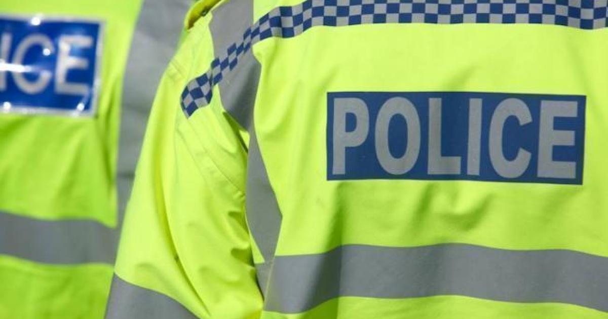 Halliwell woman charged with handling stolen goods and fraud