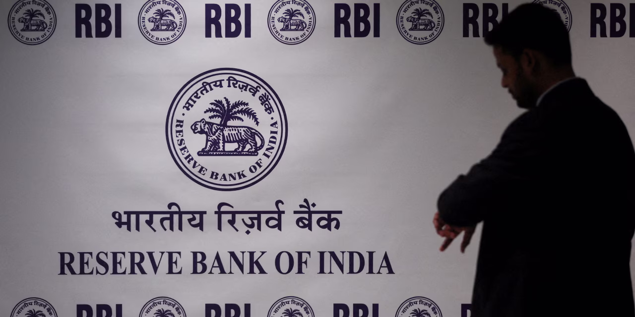 India’s Central Bank Holds Rates as Iran Crisis Keeps Risks High