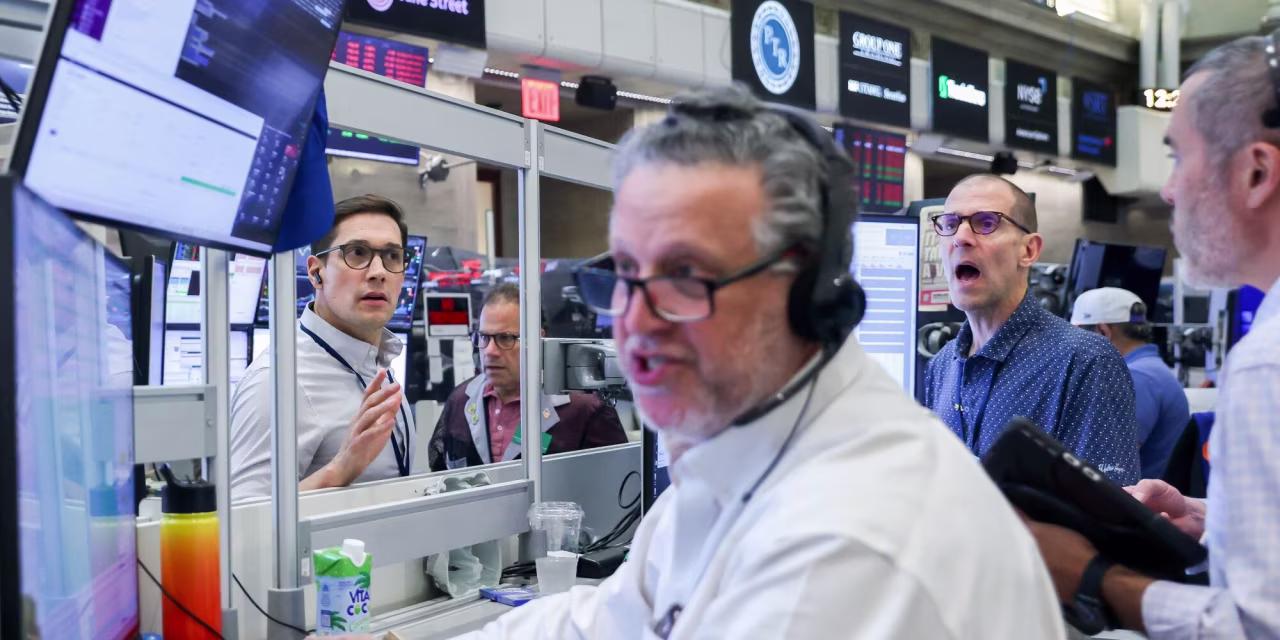 Traders at the New York Stock Exchange on Friday.