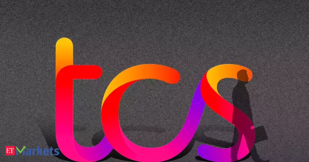TCS shares slip 2%, down 12% in 4 straight sessions. What’s triggering the decline?