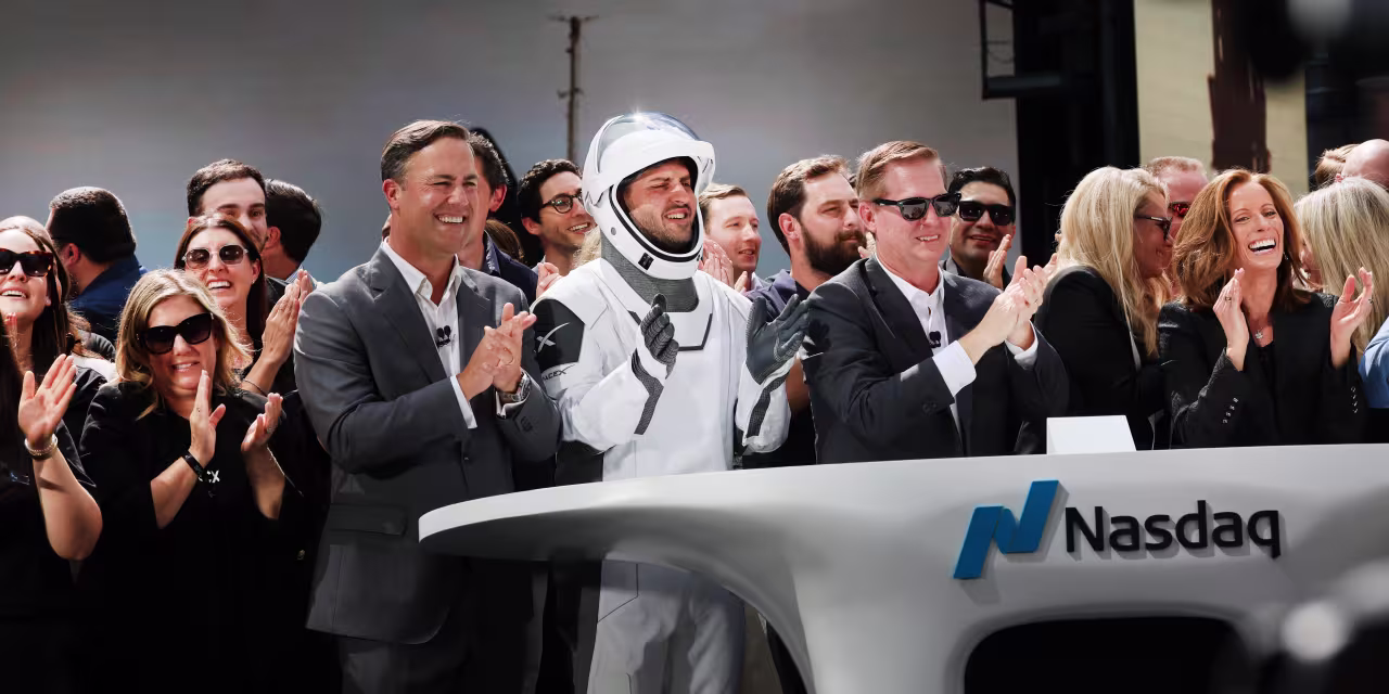 SpaceX Launches. The Future Remains Murky.