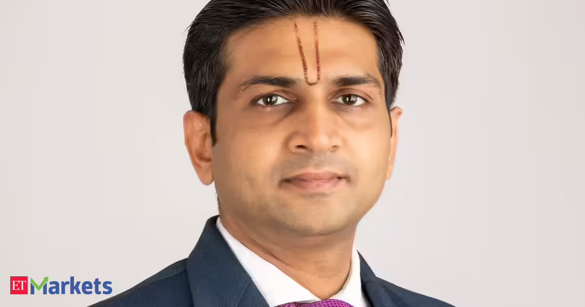 Why a Rs 72,000 crore fund manager refuses to chase power and defence rally now
