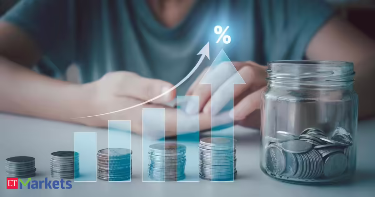 Dividend alert! Last day to buy HDFC Bank, Tata Motors PV, 14 other stocks for dividends worth Rs 248