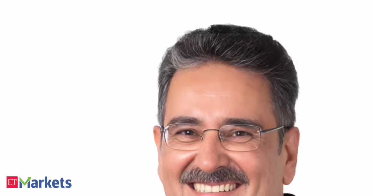 ETMarkets PMS Talk | Dinshaw Irani of Helios India stays away from IT, doubles down on domestic consumption amid AI disruption