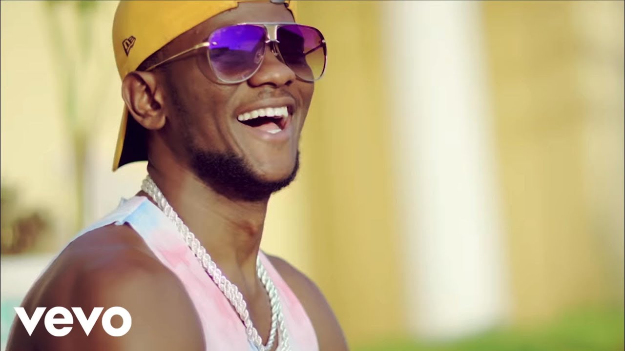 Toofan - Toofan - Money (Clip Officiel)