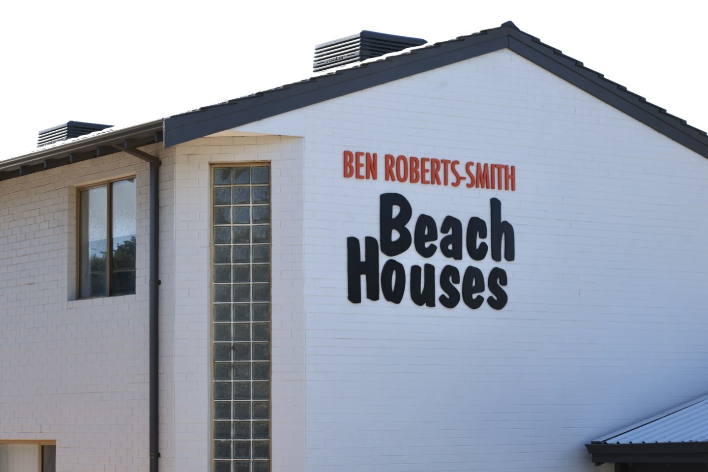 Rinehart buys ‘Ben Roberts-Smith Beach Houses’