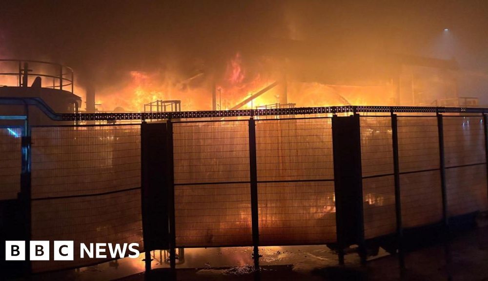 'Apocalyptic' Tata Steel fire sees 'substantial' damage to production line