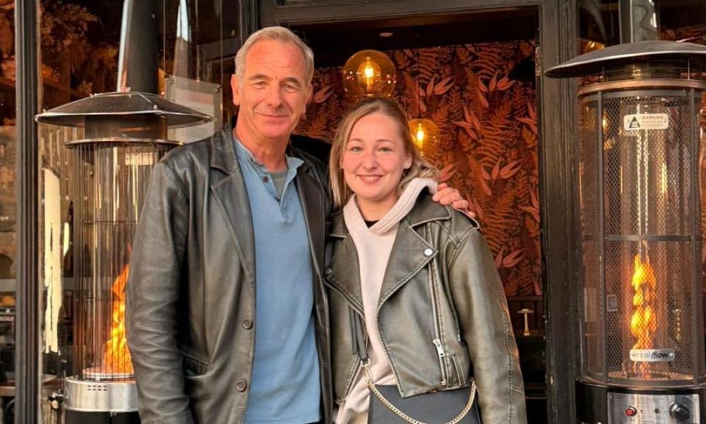 TV's Robson Green spotted at the Pig in Muck in Alnwick