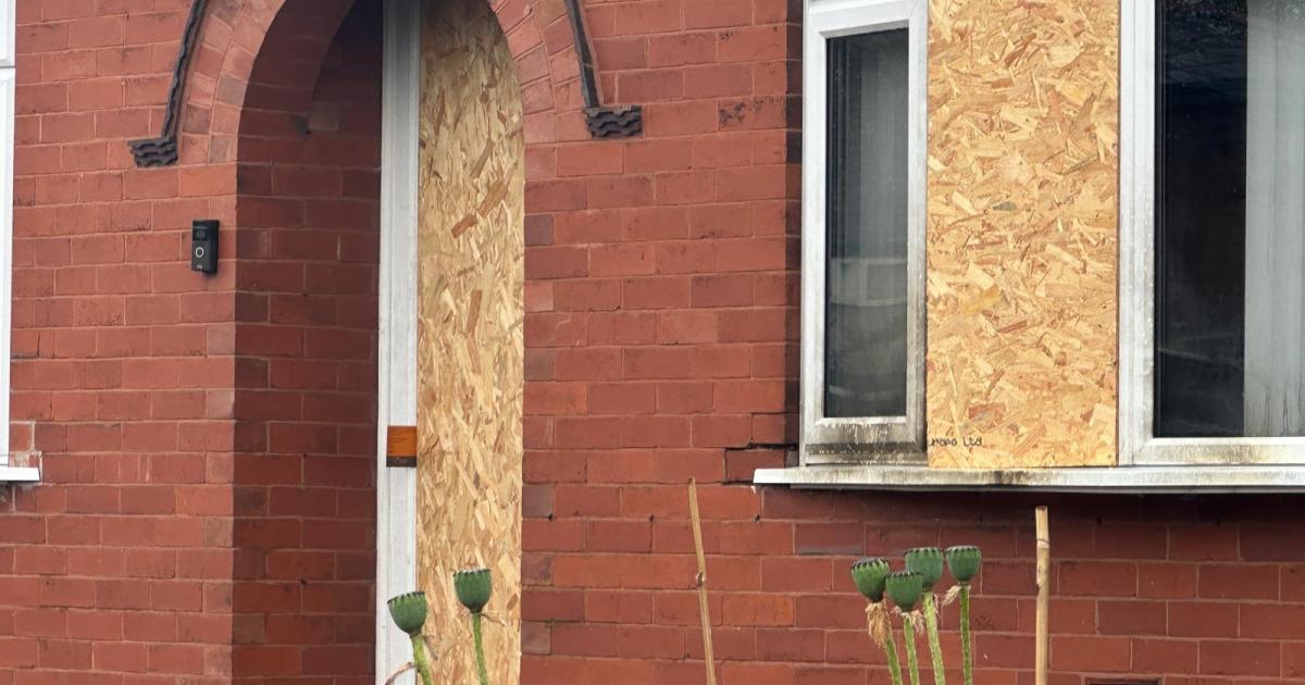 Investigation into fire on Corrie Crescent, Kearsley