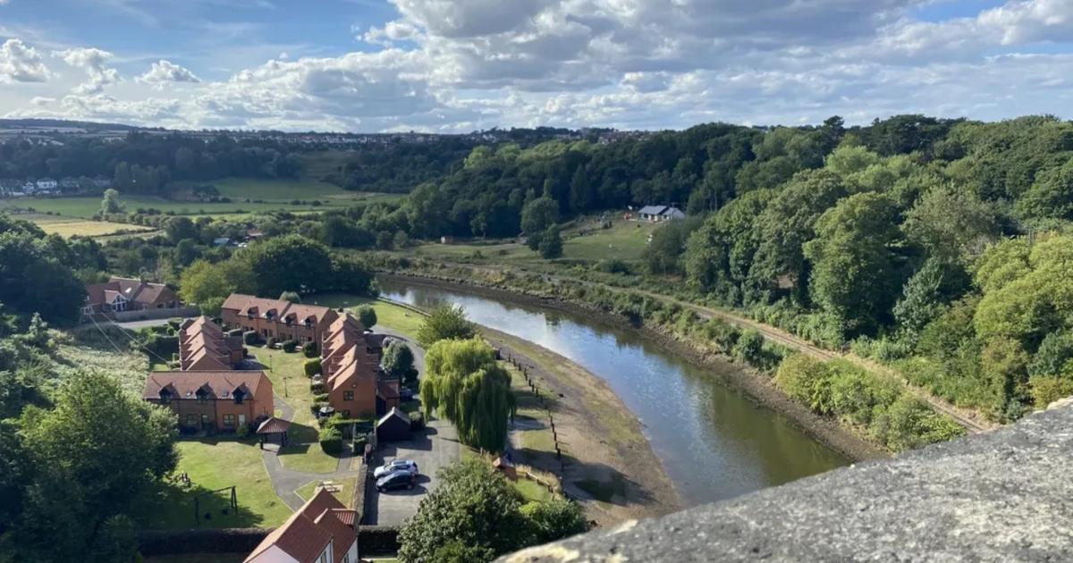 How do you pronounce Ruswarp on the North Yorkshire coast?