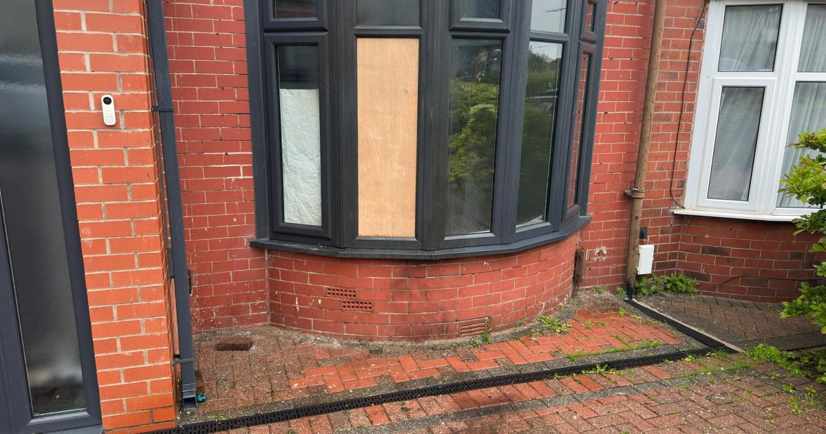 Bolton Eastgrove Avenue firebomb attack was 'targeted'
