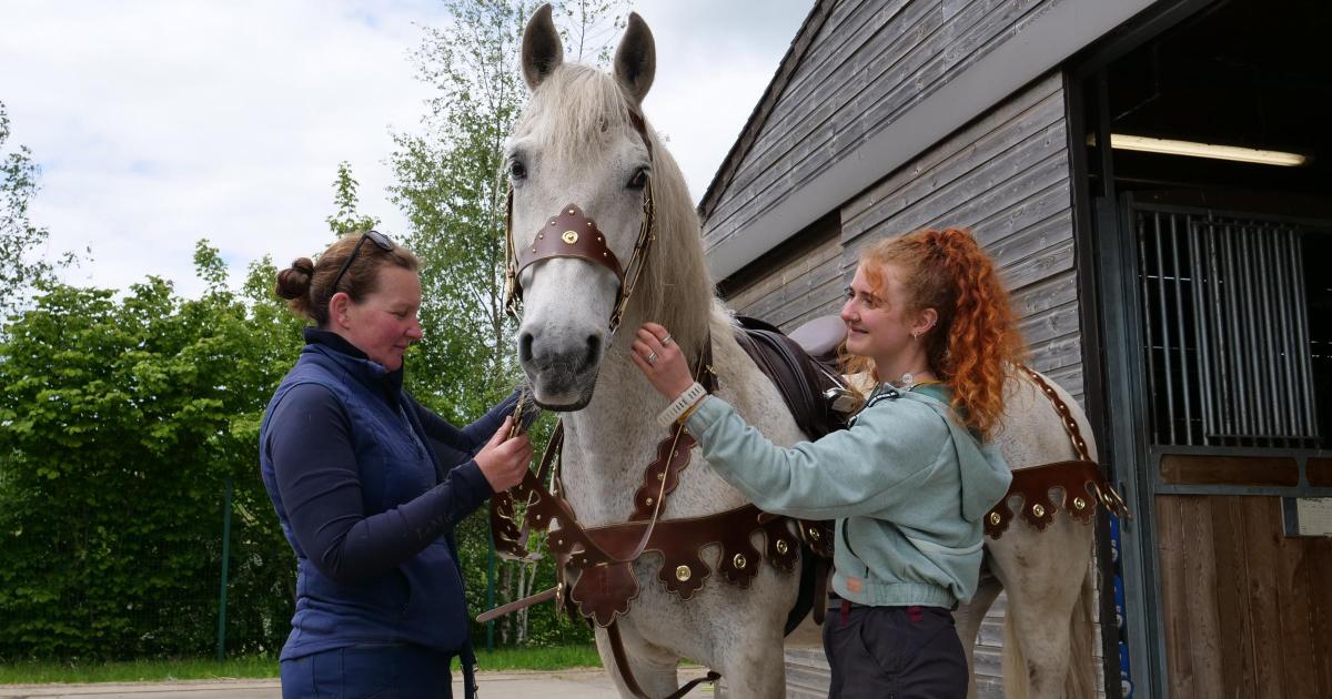 Film saddler creates outfits for Kynren’s new show park