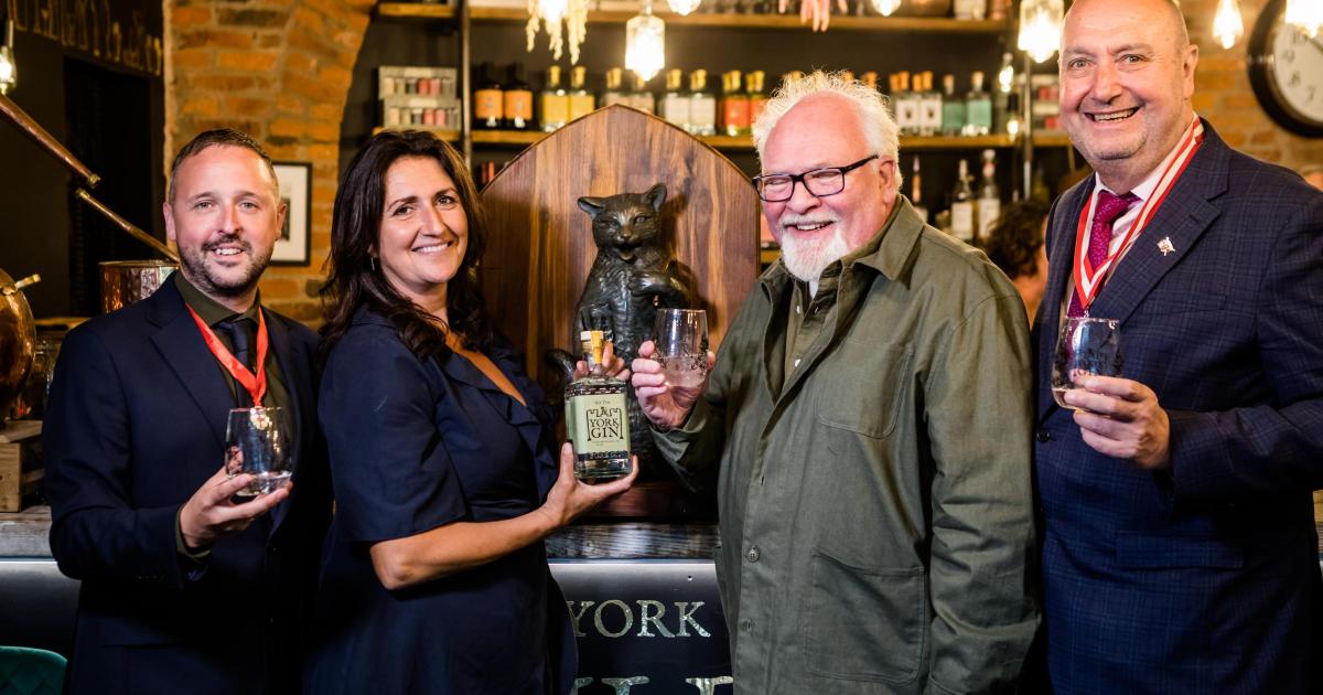 Jonathan Newdick has created a cat that dispenses York Gin