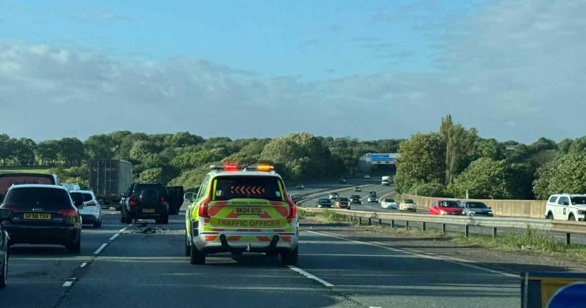 Warning as crash reported on M6 motorway near Preston