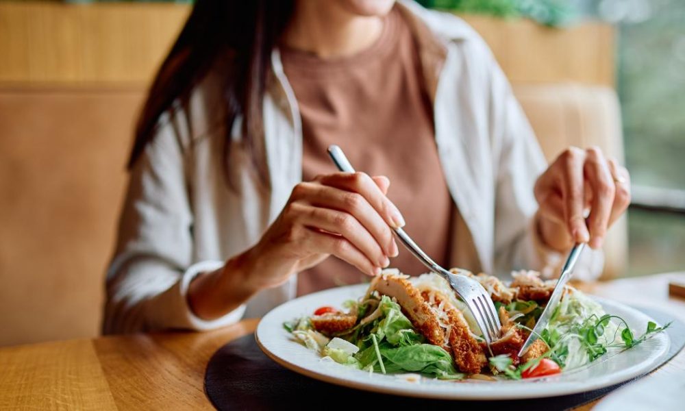 Menopausal women urged to focus on 4 nutrients in diet