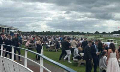 Thousands celebrate in York for Macmillan Charity Raceday