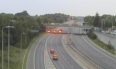 M60 shut between junction 24 Denton and junction 23