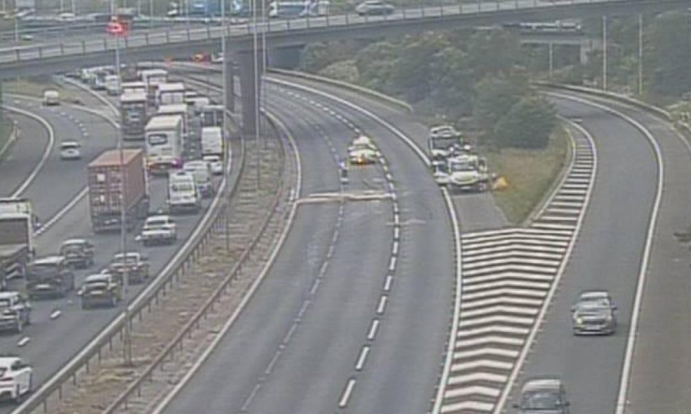 M60/ M61 closure to continue overnight after crash damage