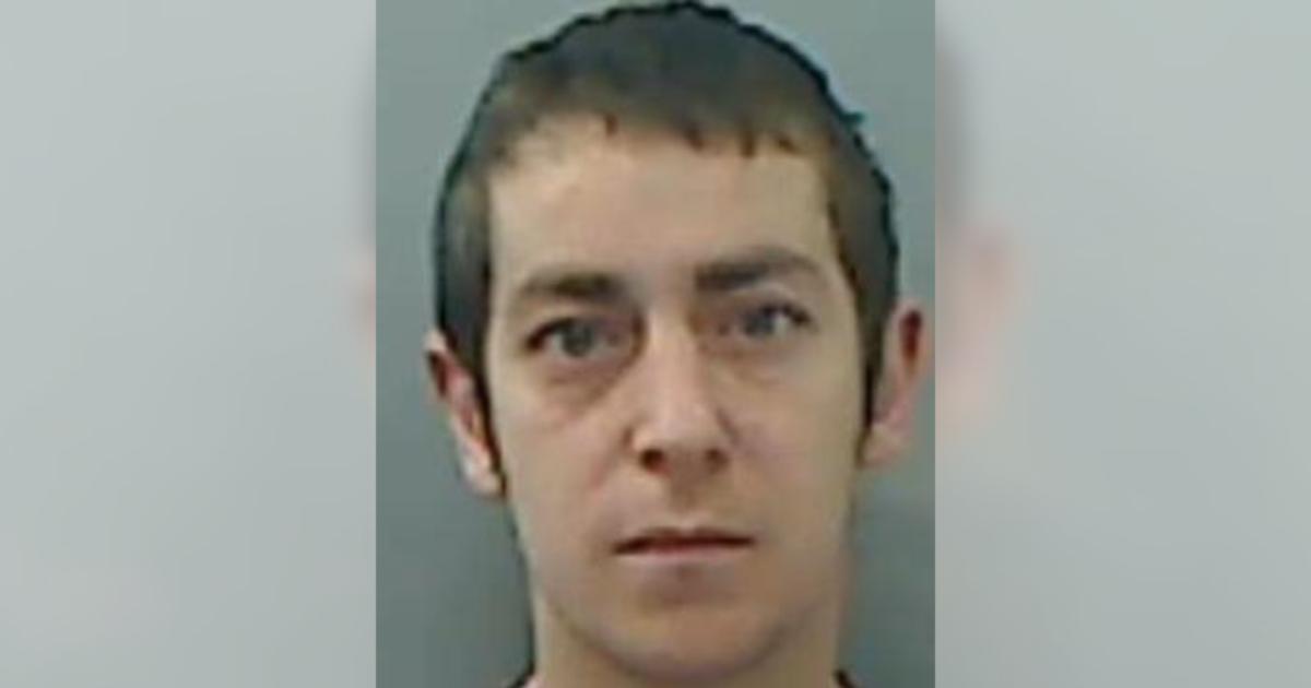 Man caught carrying knife in Willington
