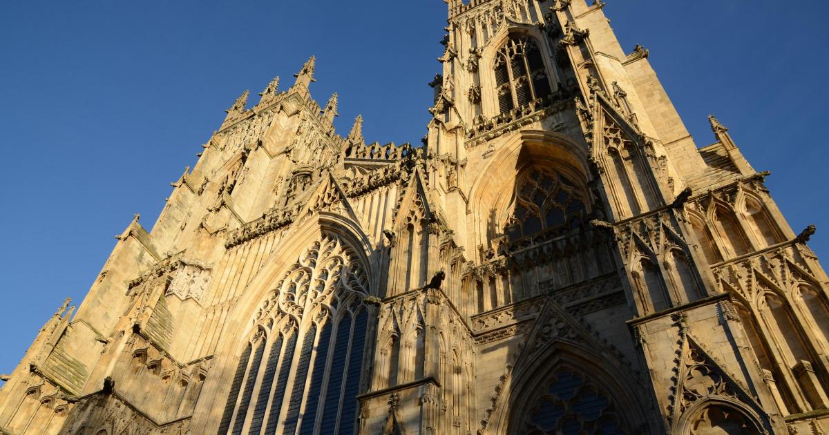 York Minster bells ring for 6 hours amid contest - video