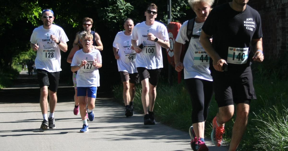Hundreds of runners at R U Taking the P? York fun run