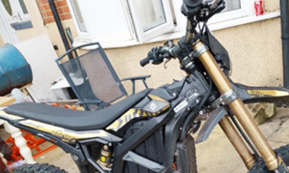 Five people arrested after police storm Middlesbrough home
