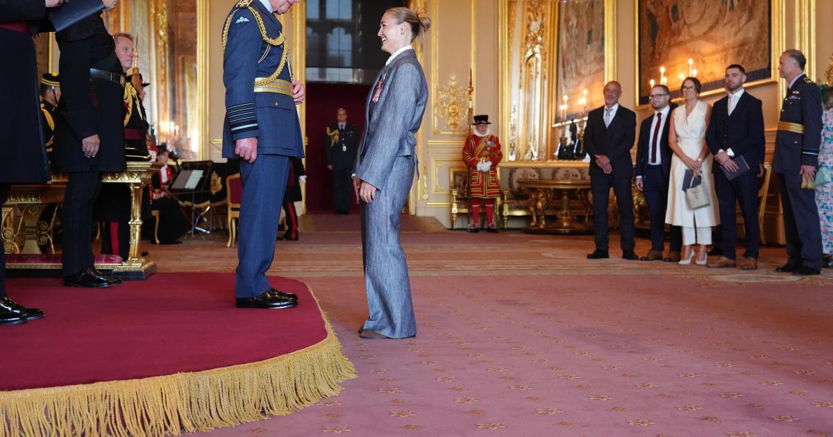 Georgia Stanway receives MBE from King Charles III at Windsor Castle