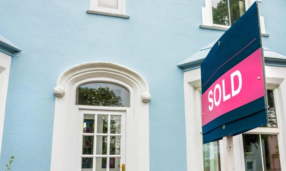 Clydesdale Bank stops all new mortgage deals after 188 years