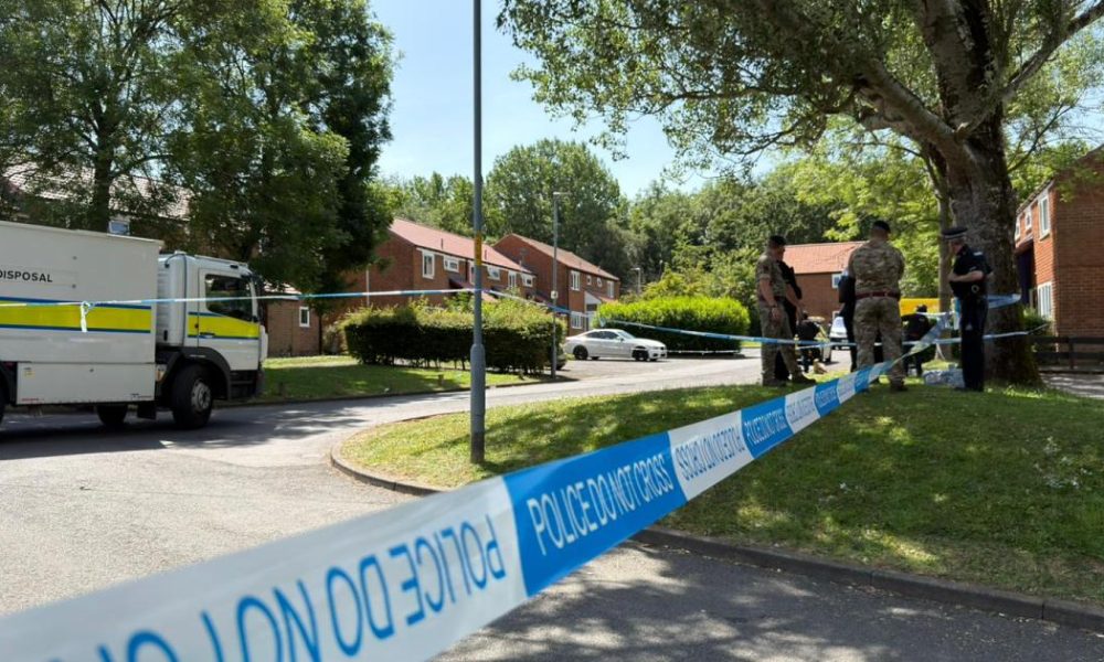 Bomb squad and armed police called to Hemlington home