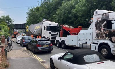 Stuck lorry recovered from bridge in Huntington Road, York