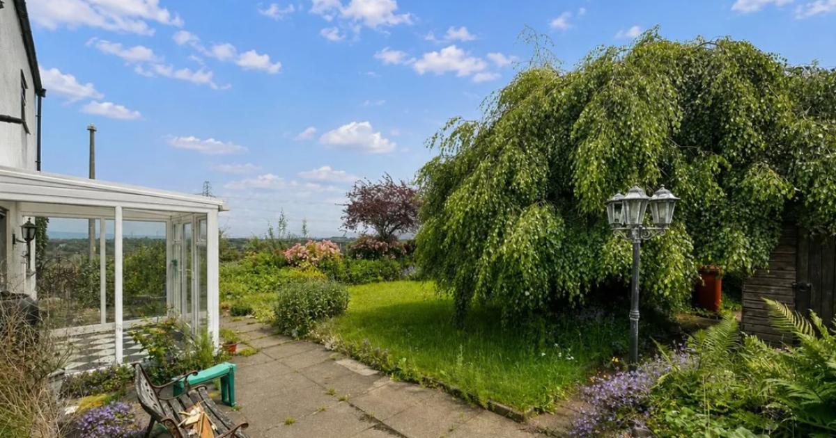 Kearsley hidden gem cottage with sweeping views up for auction