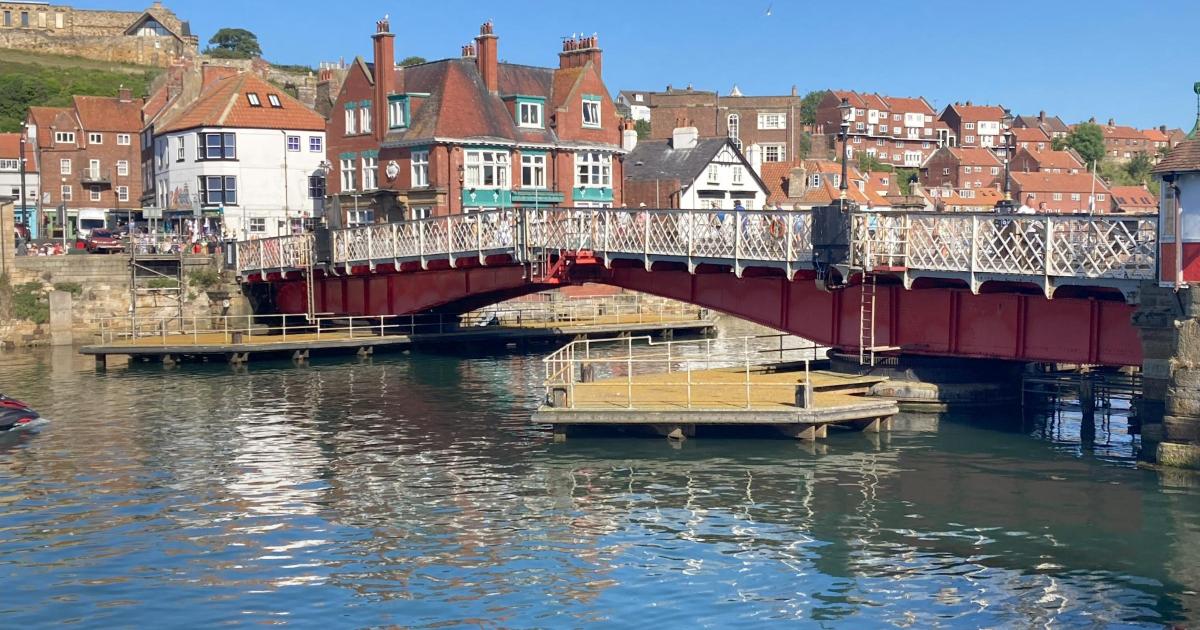 Whitby Swing Bridge shut for urgent works to tackle problems