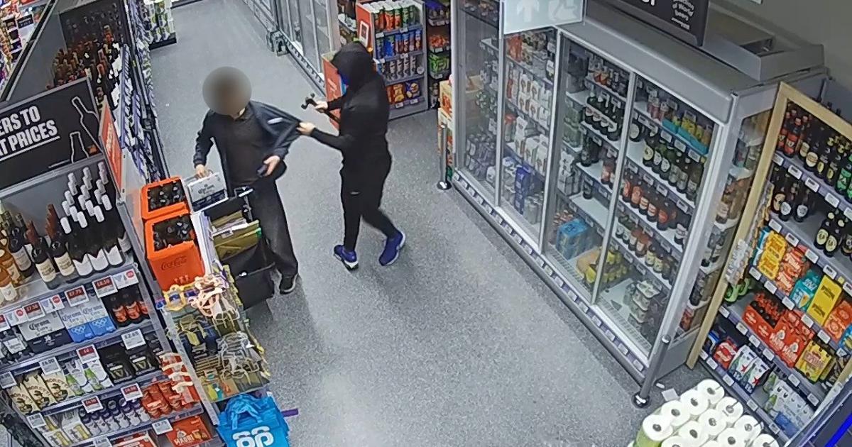 Co-op employee's quick action led to police arresting robber