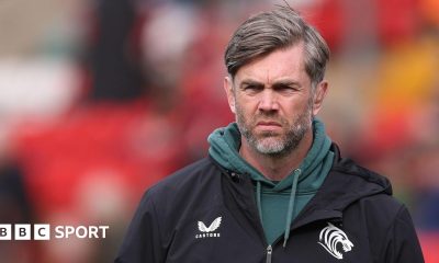 Geoff Parling looks on during a Leicester coaching session