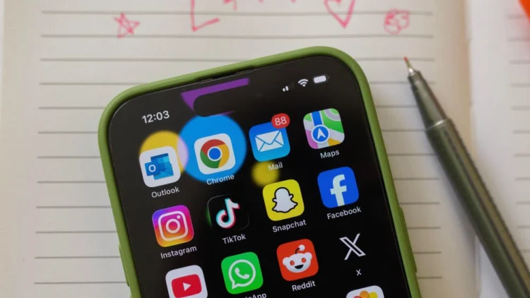 Under 18s should be protected from online harm, not just under 16s