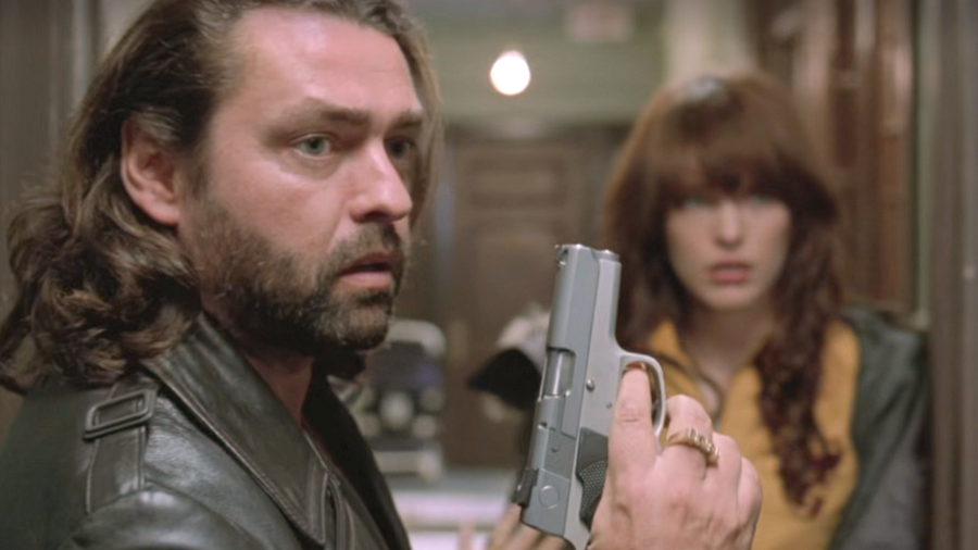 Milla Jovovich’s Extremely R-Rated, 2000’s Crime Thriller Is An Unfairly Overlooked Revenge Plot