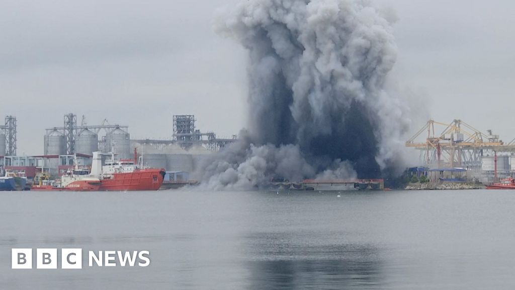 Ukraine strikes cargo ships and admits Romania drone blast as Putin prepares for key speech
