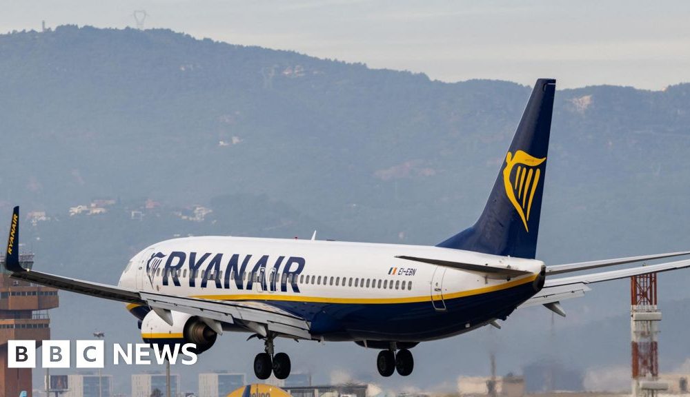 Ryanair investigated over charging parents to sit with children