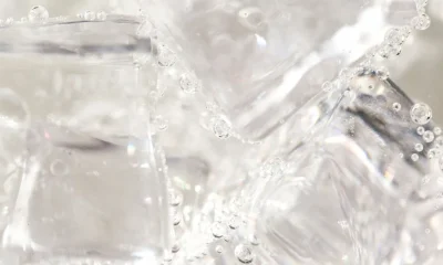 Why Your Home Freezer Will Never Make Ice As Good As A Restaurant